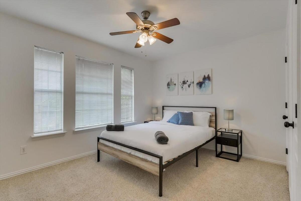 6Br 3,5Ba Home Pool, Hot Tub, Game Room -16 Guests Sachse Εξωτερικό φωτογραφία