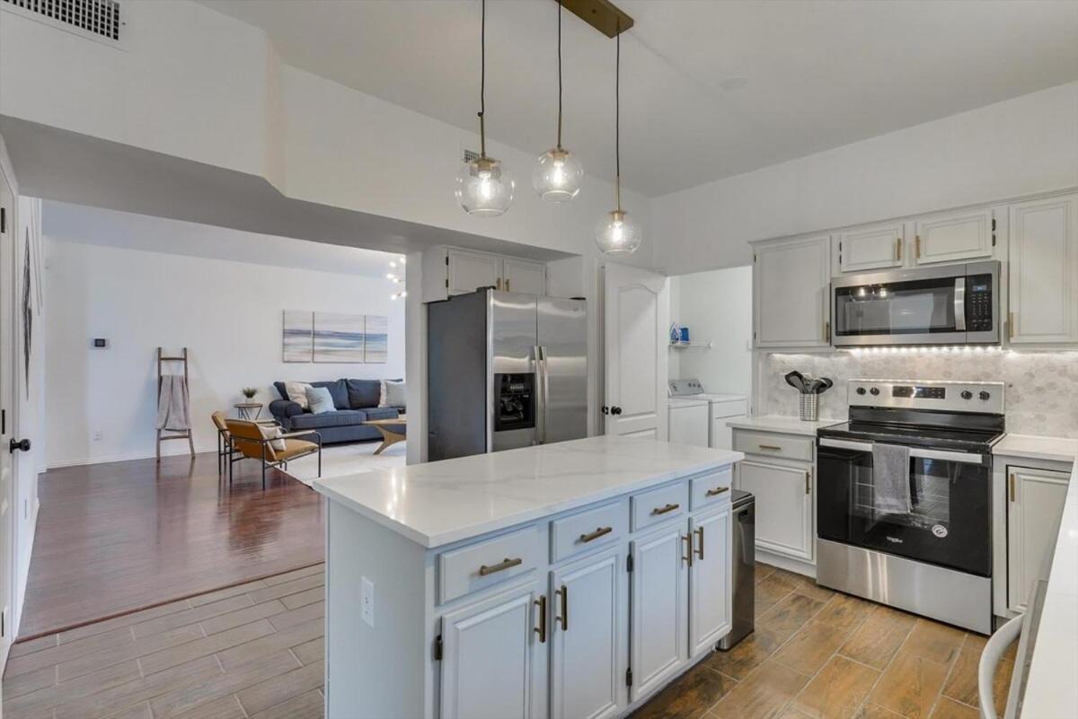 6Br 3,5Ba Home Pool, Hot Tub, Game Room -16 Guests Sachse Εξωτερικό φωτογραφία